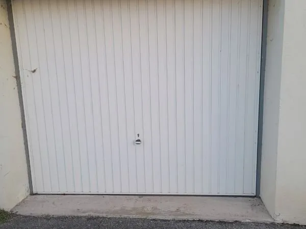 Garage dans copropriété