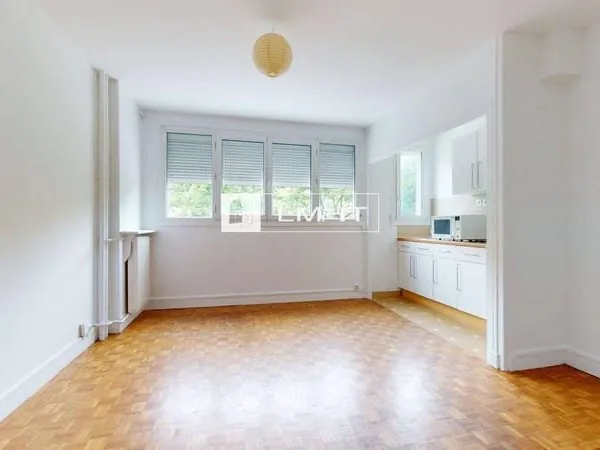 Studio 1 pièce 22 m²