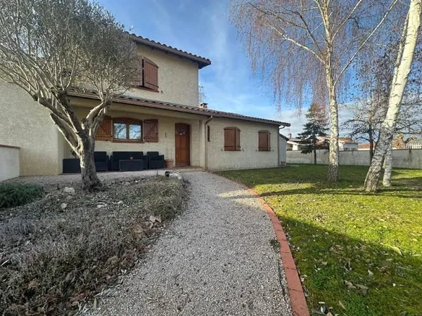 Maison 7 pièces 192 m²