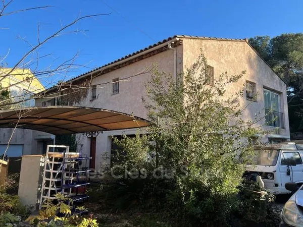 Maison 2 pièces 96 m²