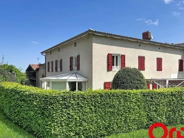 Maison 4 pièces 200 m²