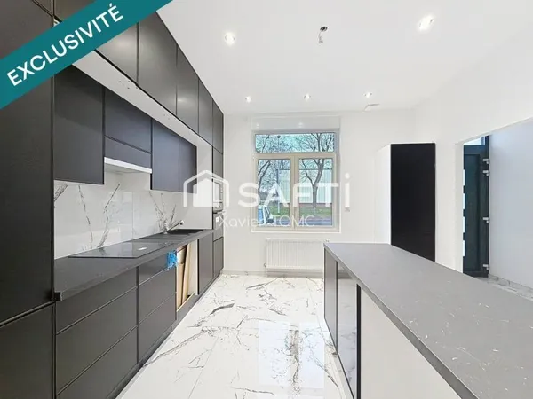 MAISON ENTIEREMENT RENOVEE
