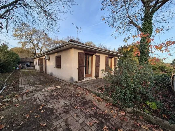 Maison 5 pièces 145 m2 avec garage, piscine et dépendance
