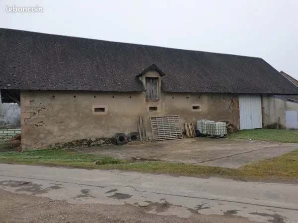 Ferme 2 pièces 219 m²