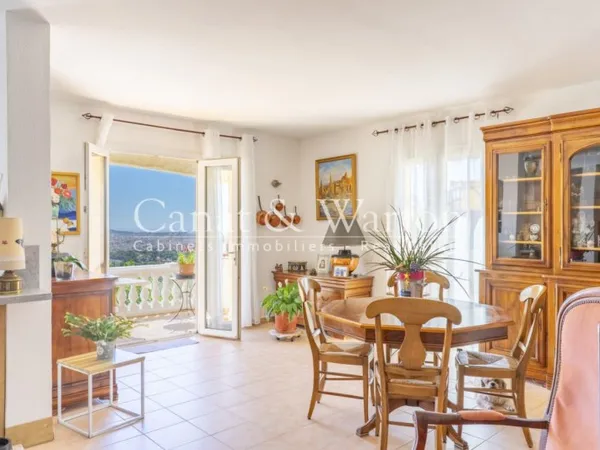 EXCLUSIVITE ! TOULON LES 4 CHEMINS - VUE MER