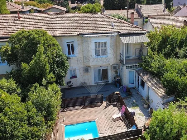 Maison 5 chambre(s) à vendre