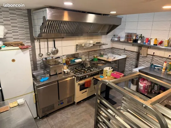 À vendre : restaurant , prêt à l'exploitation