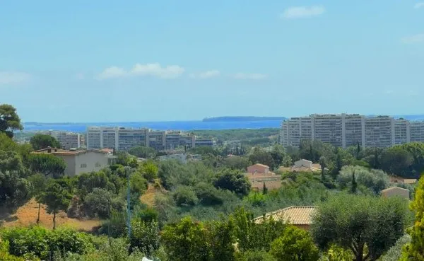 Maison 5 pièces 195 m²