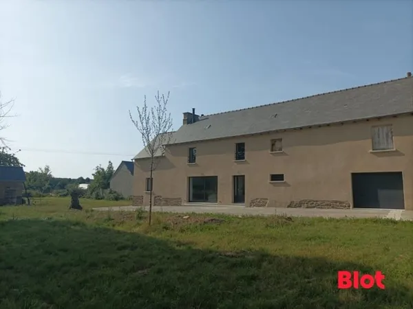 A LOUER - Chez BLOT IMMOBILIER PLEUDIHEN SUR RANCE - MAISON 5 PIECES - TRIMER: