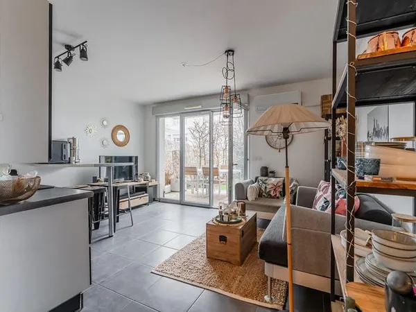 T2 avec jardin privatif et possibilité de garage
