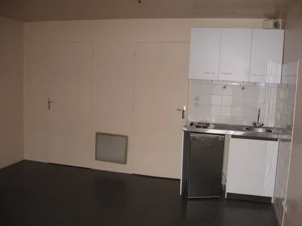 Studio 1 pièce 25 m²