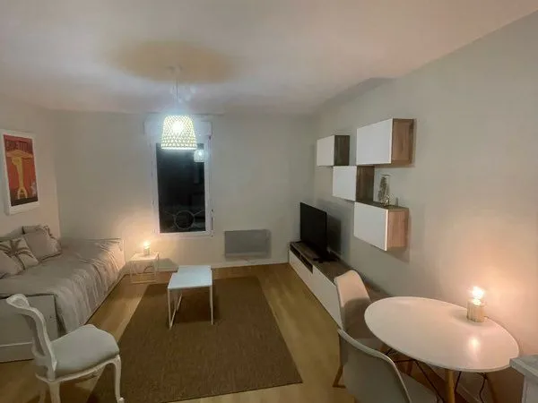 Appartement 25m2 meublé avec parking