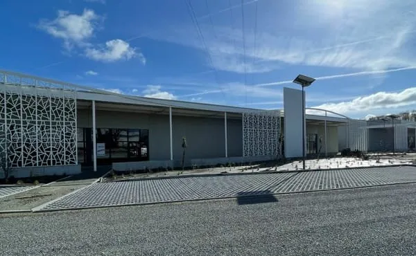 Local commercial - Landerneau 595 m2