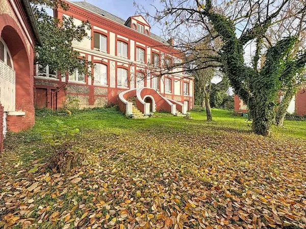 Maison de luxe 15 pièces 352 m²