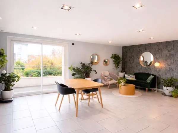 Appartement calme et lumineux, magnifique terrasse