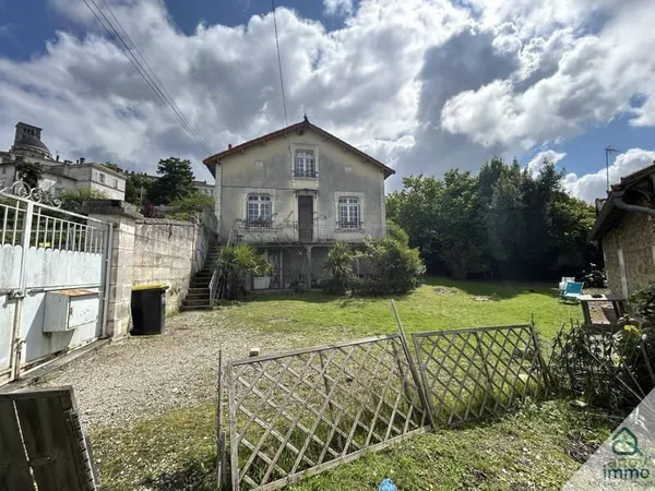 Maison 7 pièces 200 m²