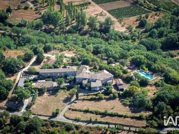 Vente Hôtel-restaurant 1 000 m²