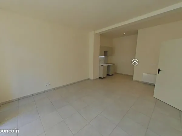 Appartement 2 pièces 65 m²