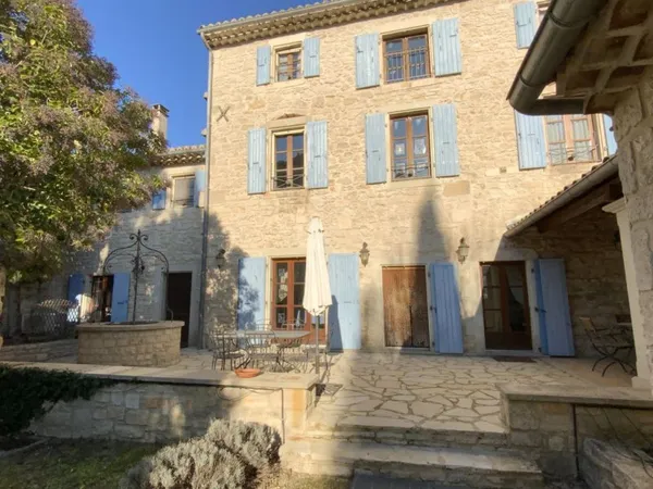 Maison de luxe 8 pièces 234 m²