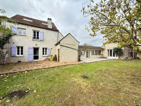 Maison de luxe 6 pièces 183 m²