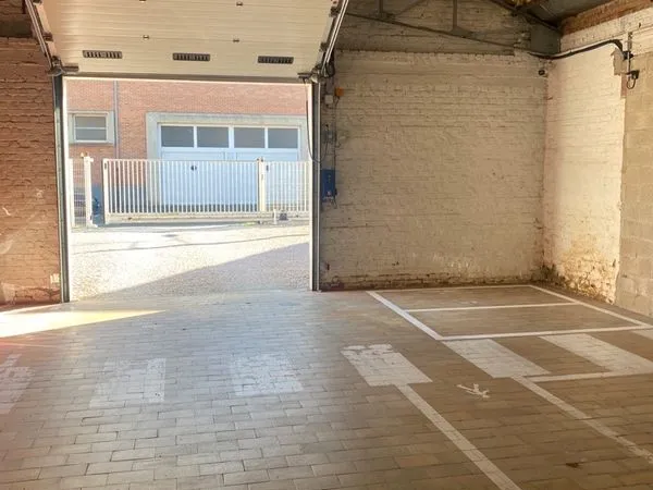A LOUER - Emplacement MOTO / SCOOTER Hazebrouck