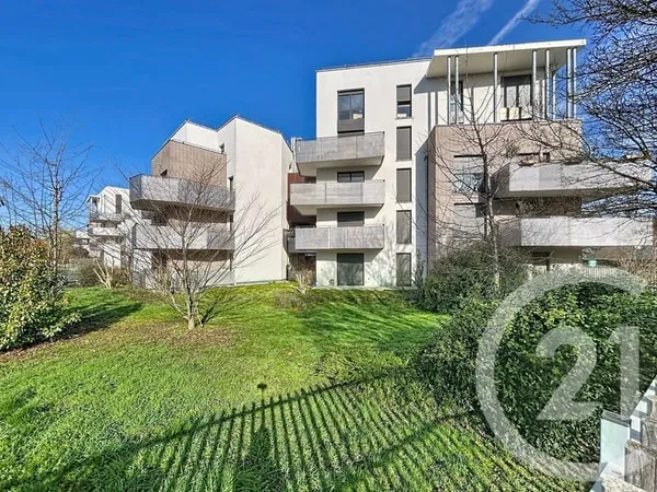 Appartement 4 pièces 76 m²