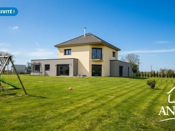 MAISON FAMILLIALE 7 pièce(s) 183 m2