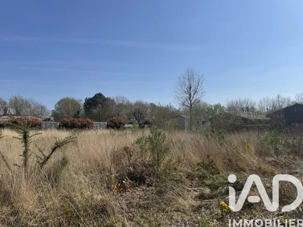 Terrain 1000 m²
