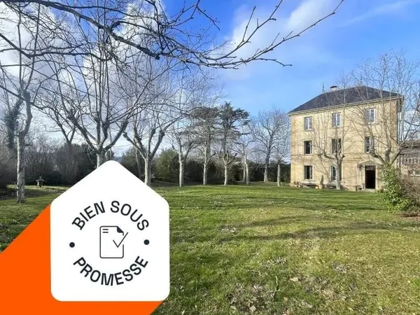 Maison 10 pièces 214 m²