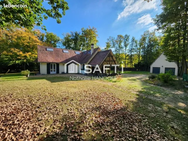 Propriété 6 pièces 160 m²