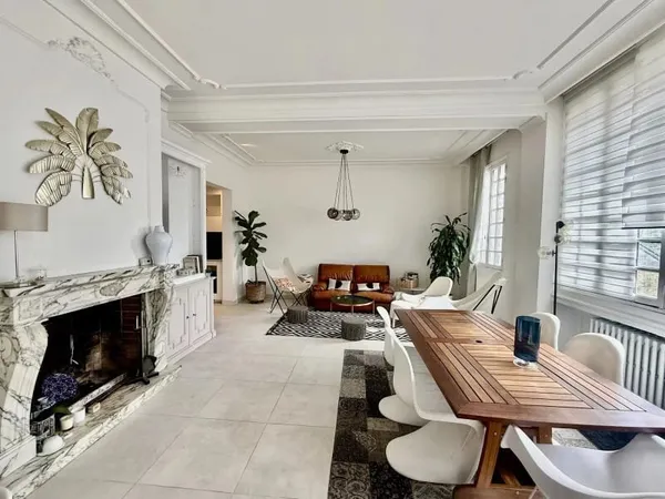 Maison 5 pièces 142 m²