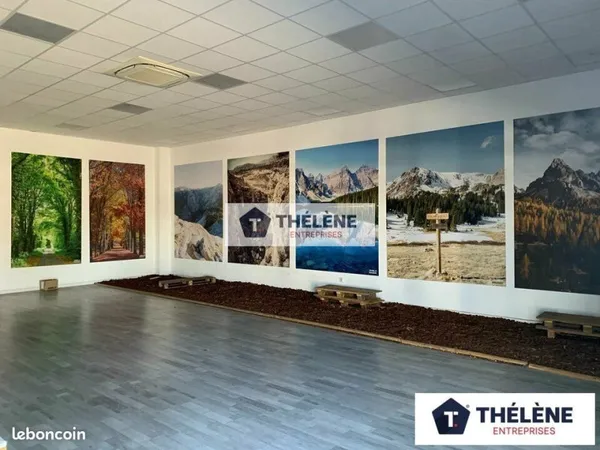 LOCAL COMMERCIAL 465 m² MAUGUIO