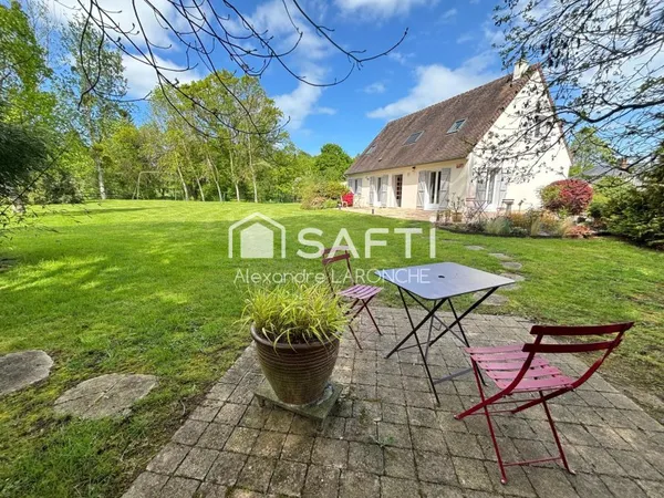Spacieuse maison de 140m2, 5 chambres, double garage