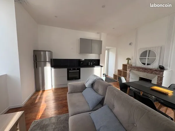 Loue appartement lumineux meublé 2 chambres