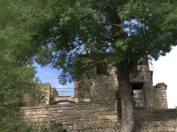Maison en pierre