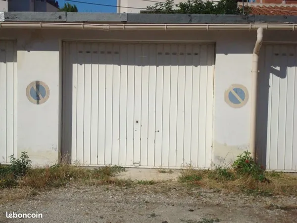 Stationnement Location Cavaillon   90€