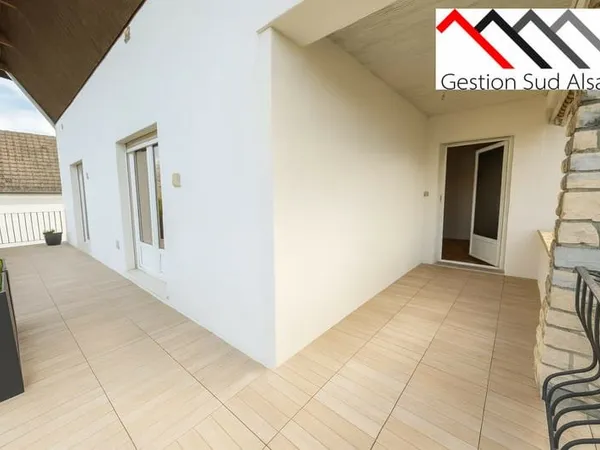 MAISON AVEC GRAND ESPACE