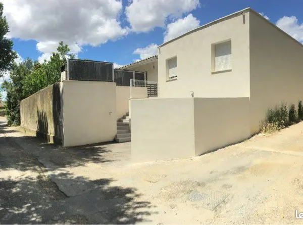 Maison 4 chambres Générac