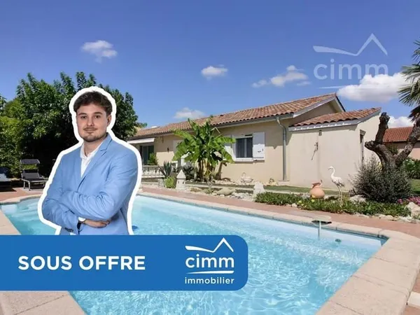 Villa de plain-pied avec piscine à Saint-Uze
