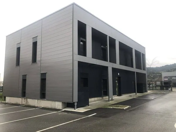 Bureaux 120 m²