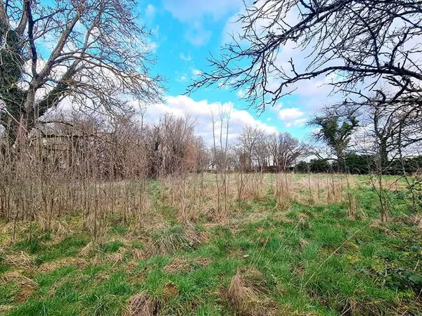 Terrain 2063 m²