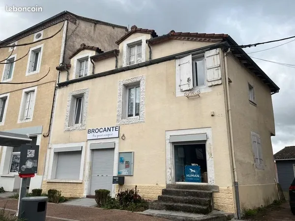Immeuble 200 m²