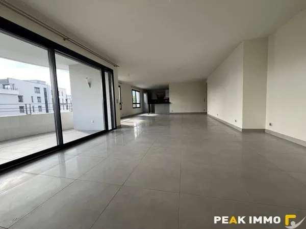 Appartement 5 pièces 167 m²