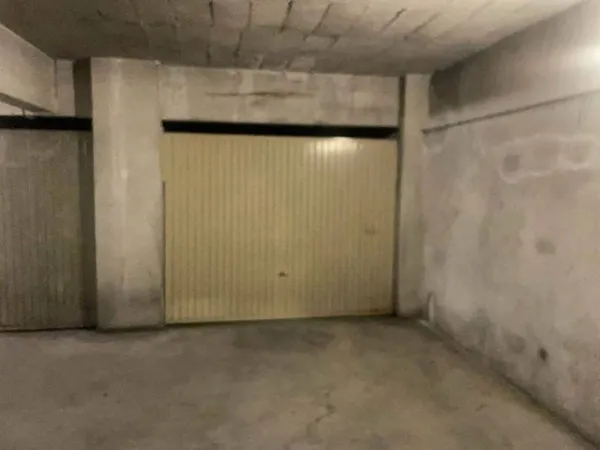 Parking 18 m²