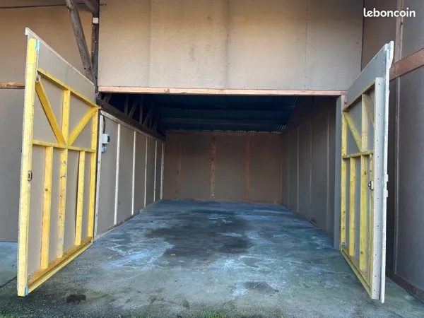 Garage disponible
