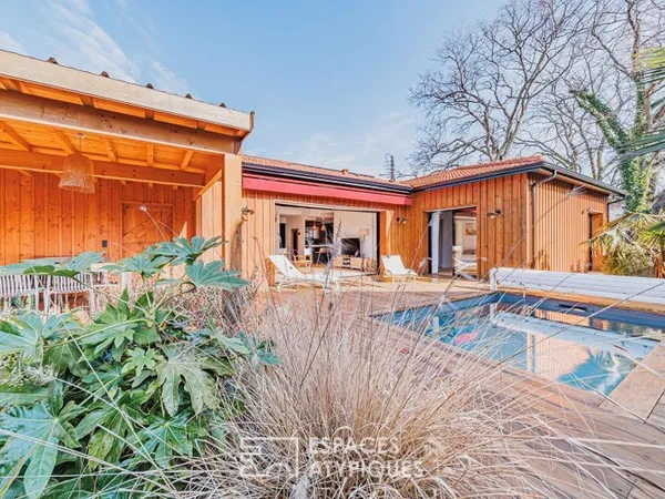 La charmante Oasis avec piscine au centre de La Teste-de-Buch