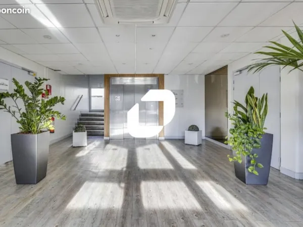 Bureaux 257 m²