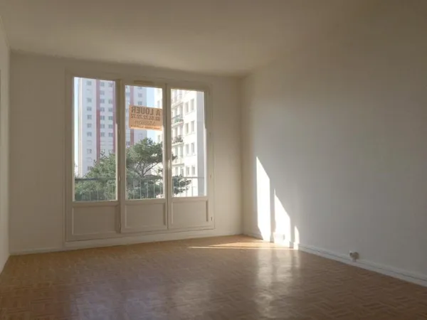 Loue T4 - 73m² - St Herblain 44800