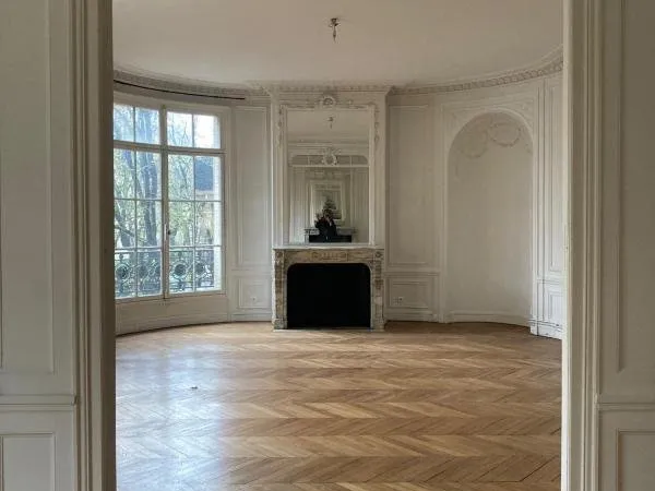 Appartement familial métro Victor Hugo