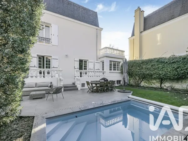 Maison 7 pièces 162 m²
